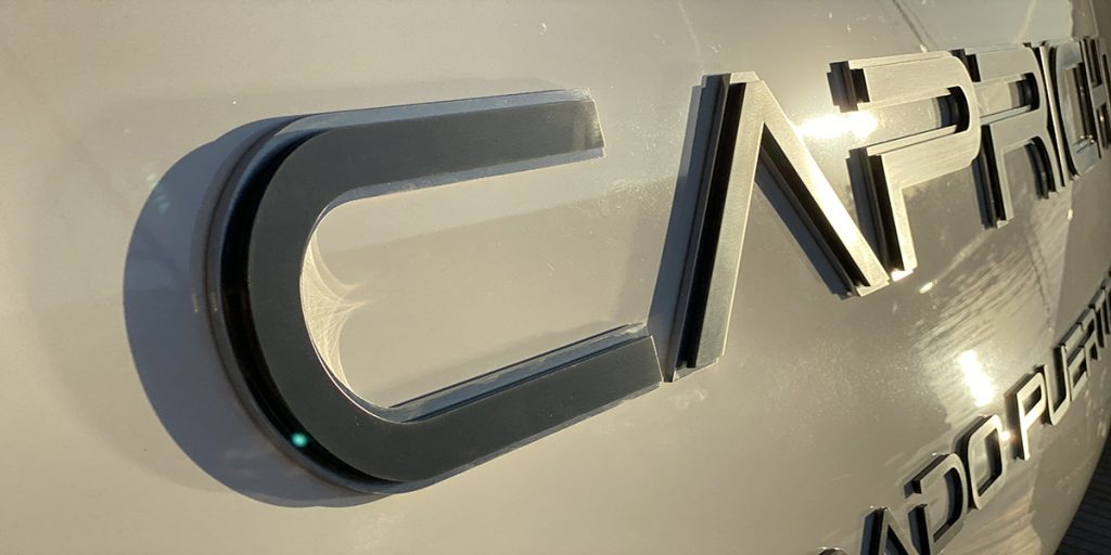 Yacht Graphics & Lettering